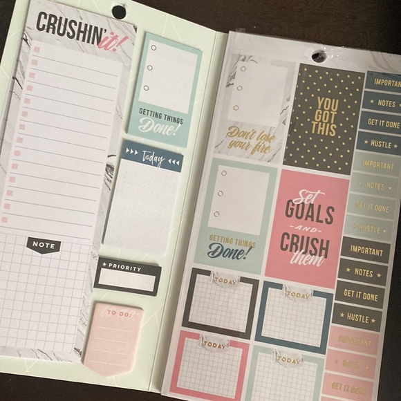 HAPPY PLANNER GIRL - GOAL GETTER 722 STICKER BOOK - Picture 3 of 3
